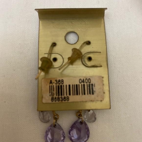 Fashion Gold Pierced Wire Earrings Purple NWT - Picture 2 of 2